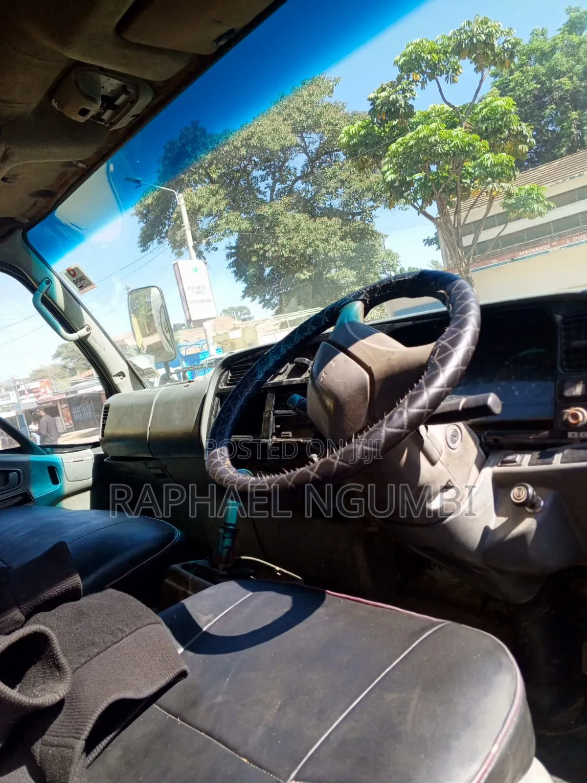 Mitsubishi Canter Kay