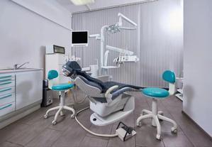 Dentist Chair Advanced Equipment - main view