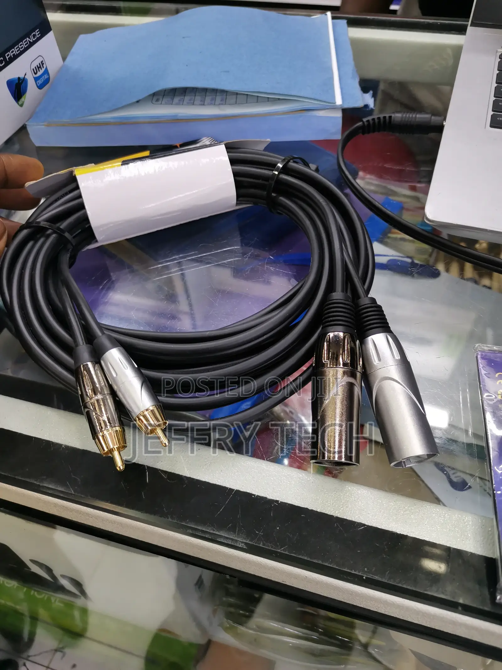 XLR Male to Rca Male Cable 1.5 MTR
