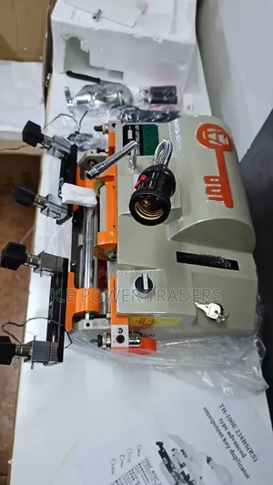 Key Cutting Machine