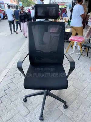 Office Chairs:Highend Ergonomic Adjustable Chair With Wheels
