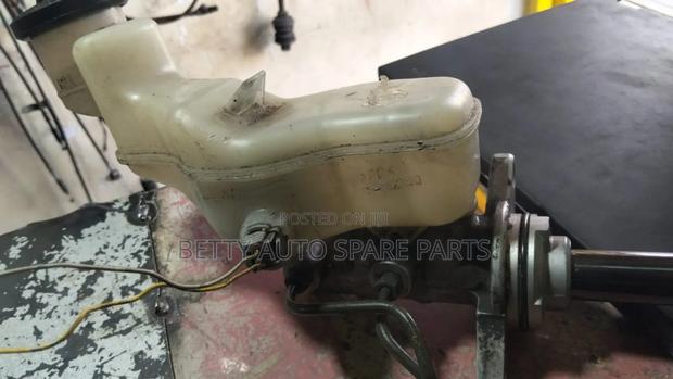 Toyota Hilux Revo Complete Master Cylinder - thumbnail 3