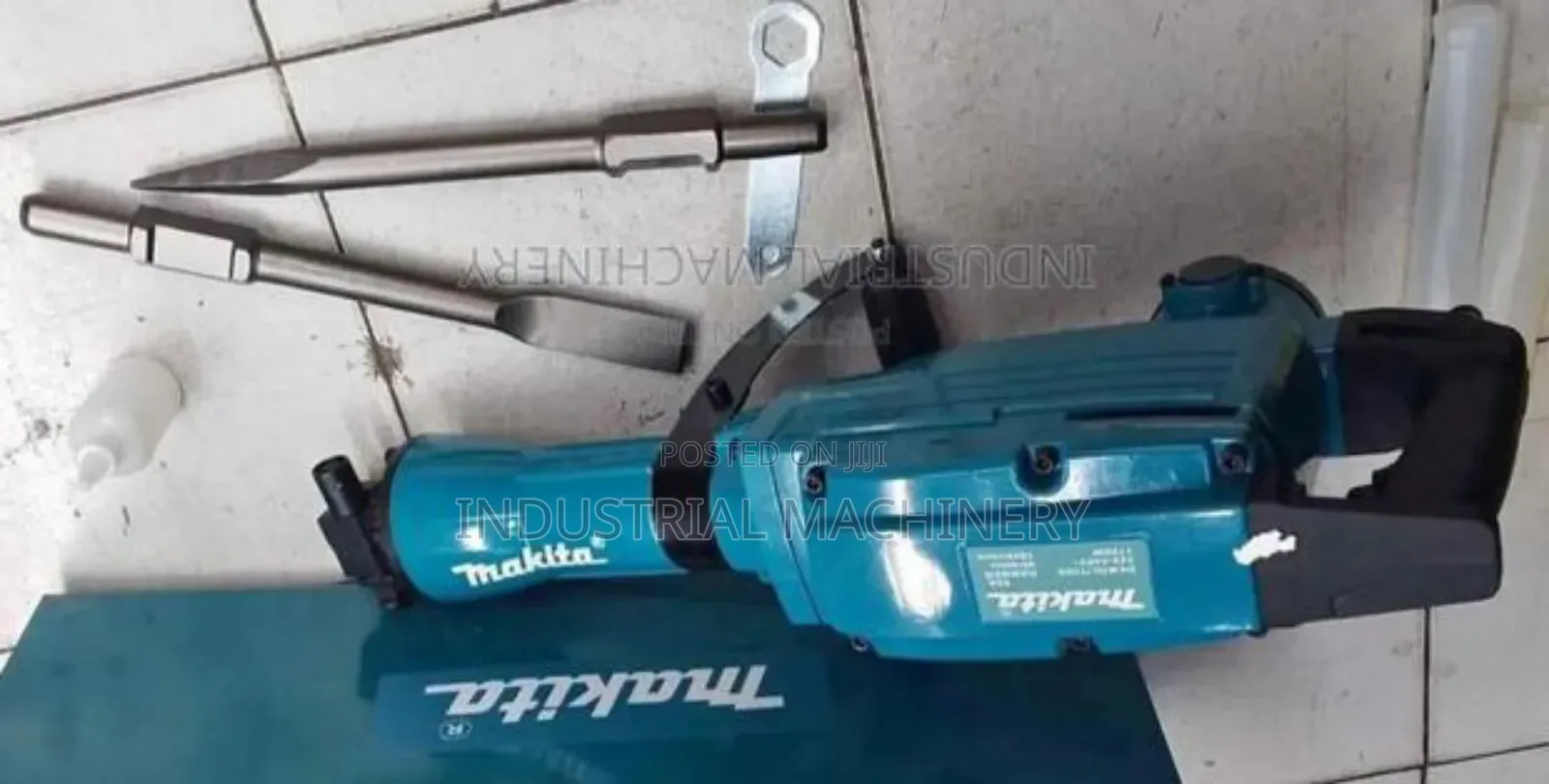 Makita Demolition Hammer - Heavy Duty