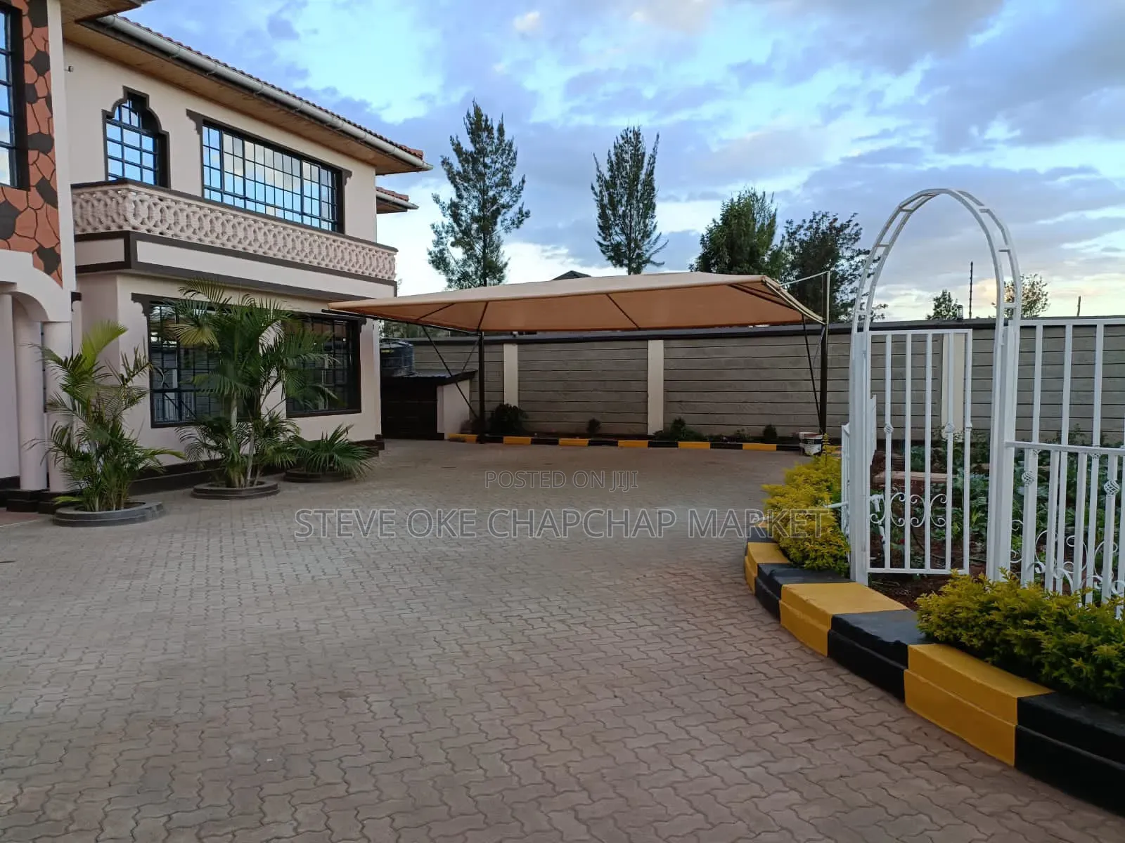 7bdrm Mansion in Milimani, Kitengela for sale