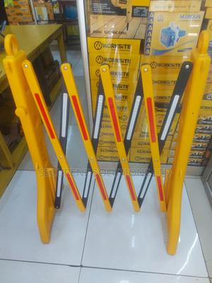 Expanding Length Barricades - main view