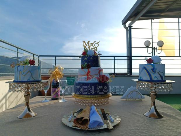 Wedding Cakes - thumbnail 4