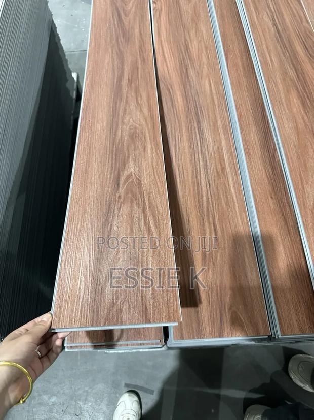 Modern Luxury Vinyl Flooring SPC - main view