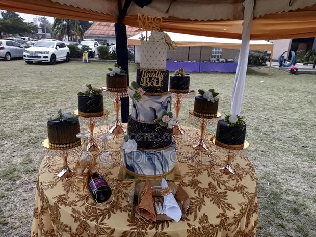 Wedding Cakes - thumbnail 11