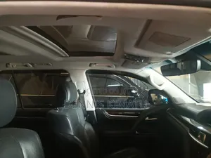 Lexus LX 2018 Black