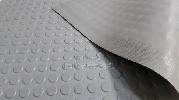 Anti-slip Coin Mat - thumbnail 3