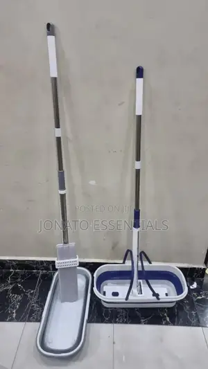 Self Wringing Hand Wash Free Flat Mop With Foldable Bucket