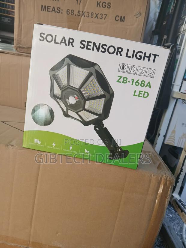 100w Solar Sensor Light Zb-168b - thumbnail 2