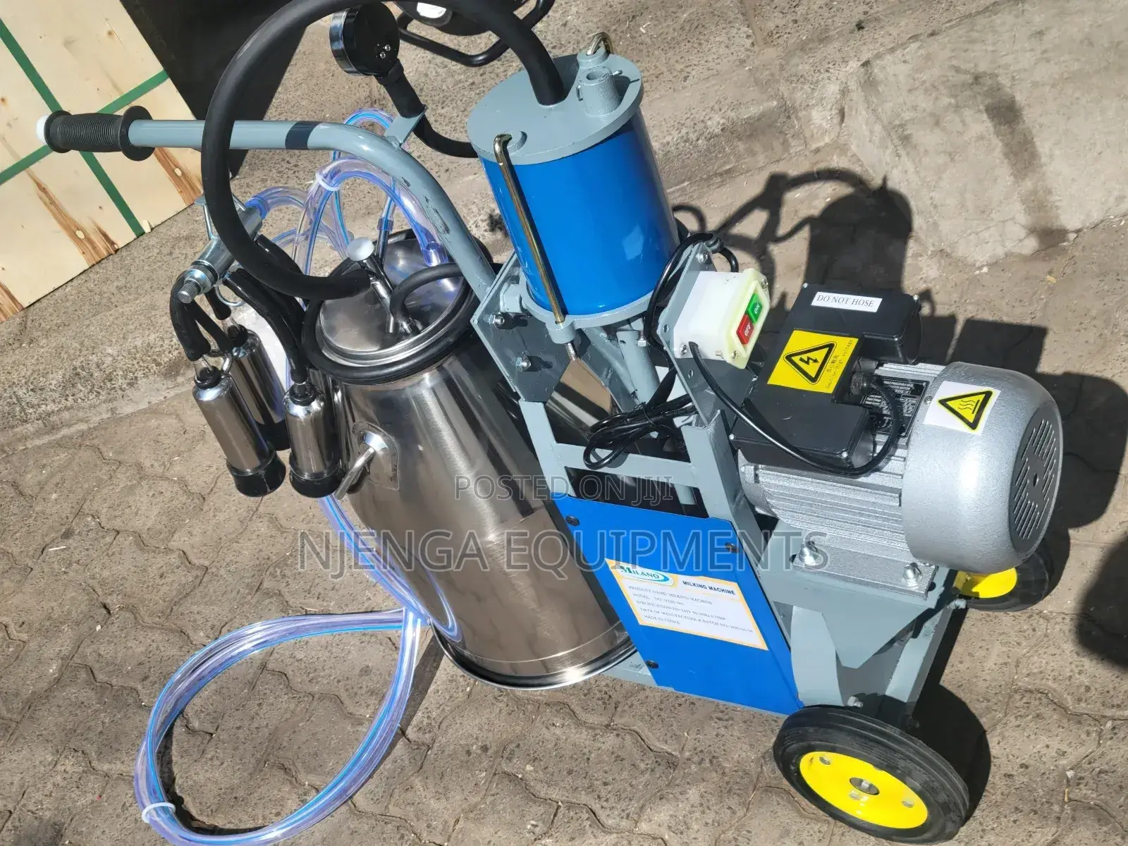 Single Barrel Electric Cow Milking Machine