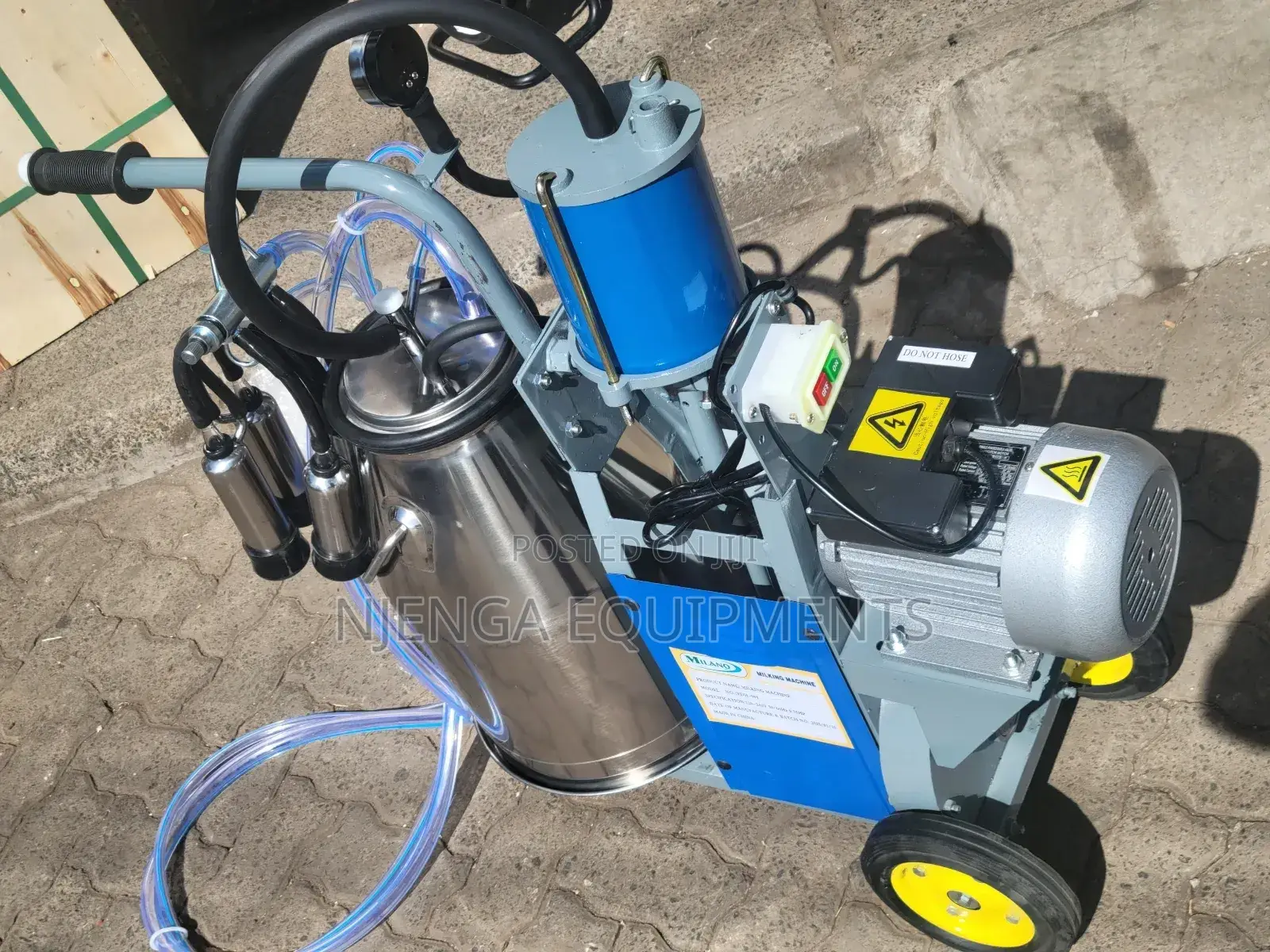 Single Barrel Electric Cow Milking Machine
