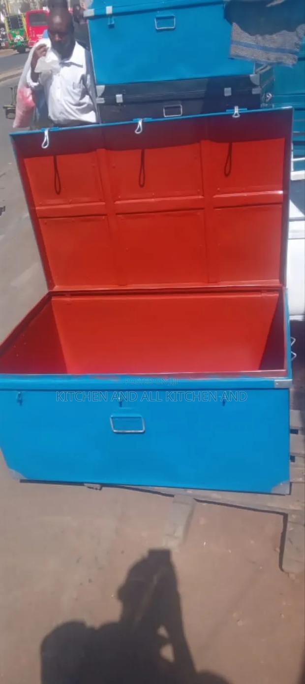 New Heavy Gauge Metal Box - main view