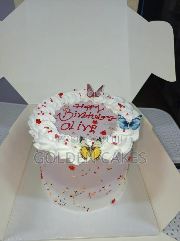 Themed and Non Themed Cakes - thumbnail 9