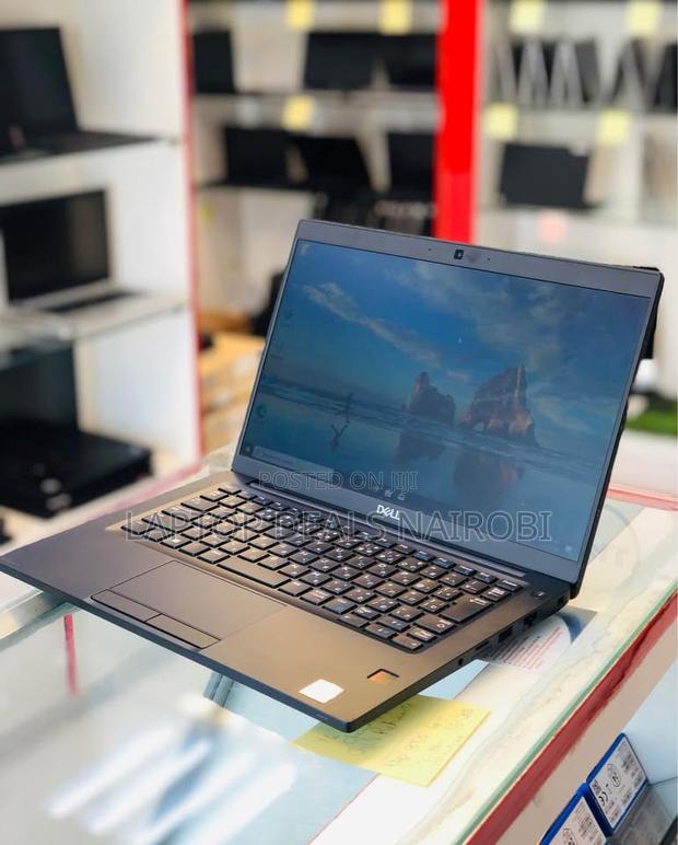 Laptop Dell Latitude 7380 8GB Intel Core I5 SSD 256GB - thumbnail 3
