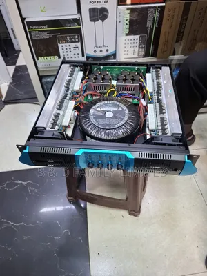 4 Channels Power Amplifier