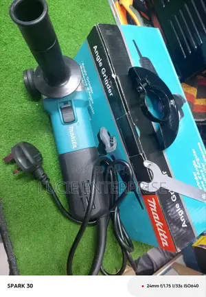 Makita Angle Grinder
