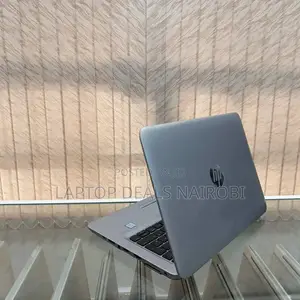 Laptop HP EliteBook 820 G3 8GB Intel Core I5 SSD 256GB