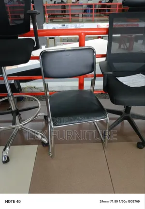 Low Back Visitors Chair