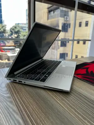 Laptop HP EliteBook 830 G7 16GB Intel Core I5 SSD 512GB