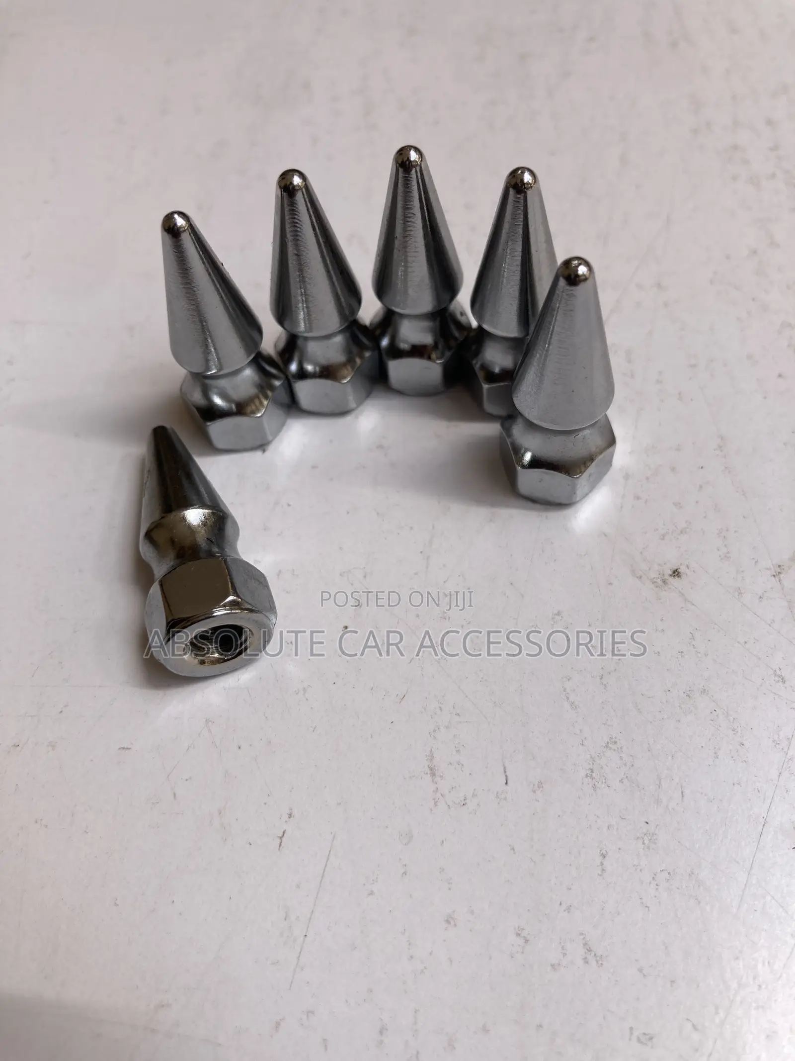 Top Cover Spike Nuts (6pcs)