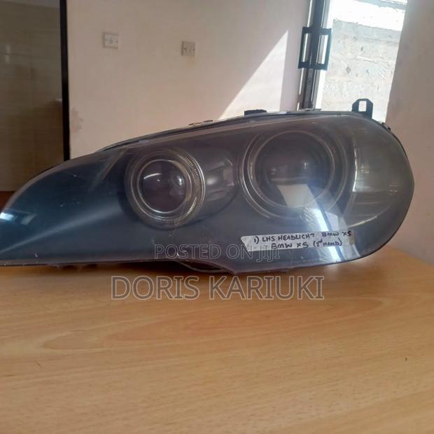 BMW X5 Headlight - main view