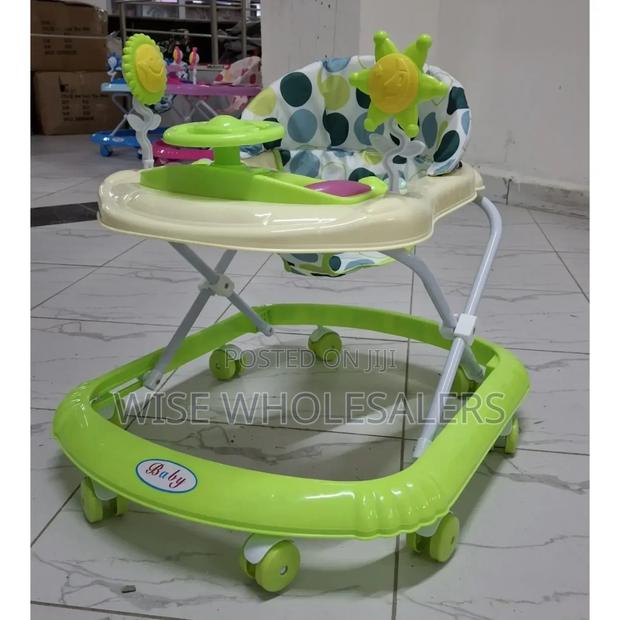 Baby Walker 
Has Melodies-