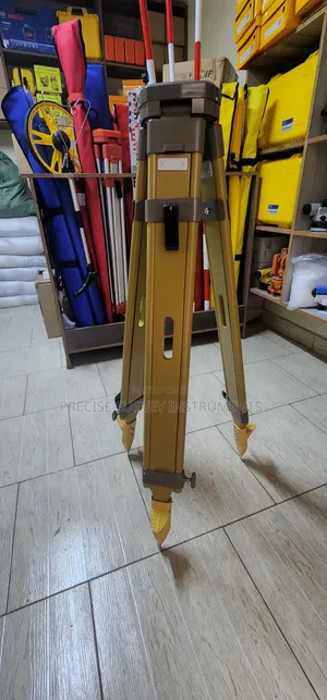 Classic Wooden Tripod for Total Station and GNSS