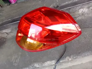 Subaru Legacy Bp5 Tail Light