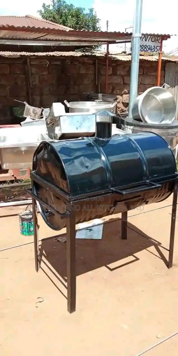 Closed Outdoor Mild Steel Choma Grill