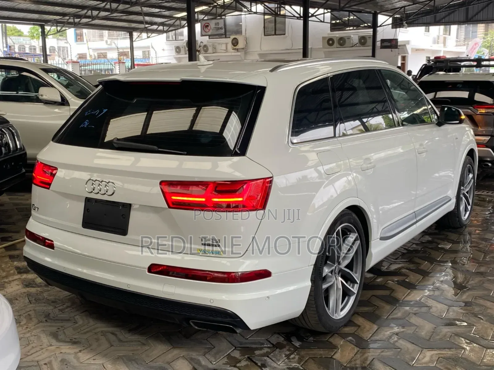 Audi Q7 3.0T Premium AWD quattro 2017 Pearl