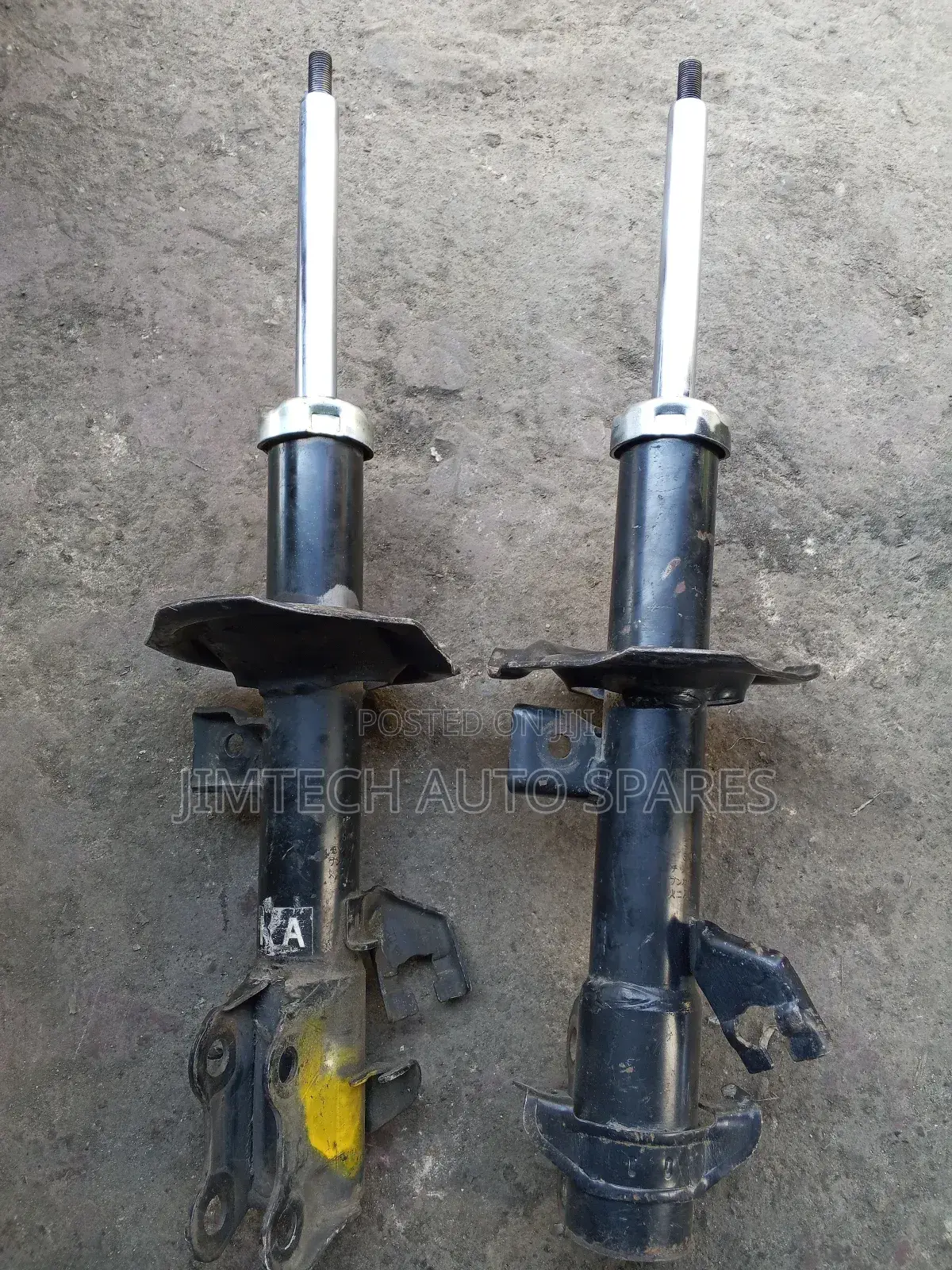Nissan Wing Road Old Model Front Shocks
