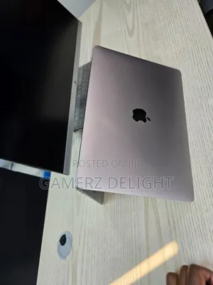 Laptop Apple MacBook Air 2019 8GB Intel Core I5 SSD 128GB