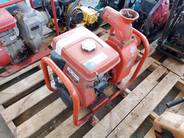 Petrol Water Pump 3-Inch / 75mm, 5.0hp – 700l/Min, 25m Lift