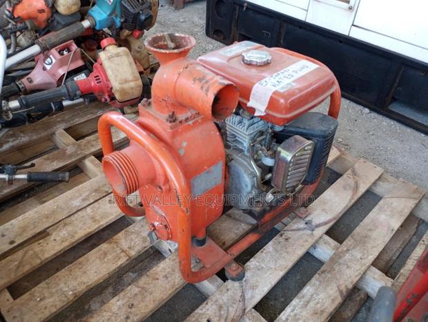Petrol Water Pump 3-Inch / 75mm, 5.0hp – 700l/Min, 25m Lift - thumbnail 4
