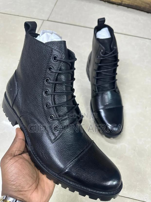 Black Leather Timberland Boots for Men - main view