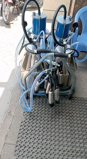 Electric Double Bucket Milking Machine