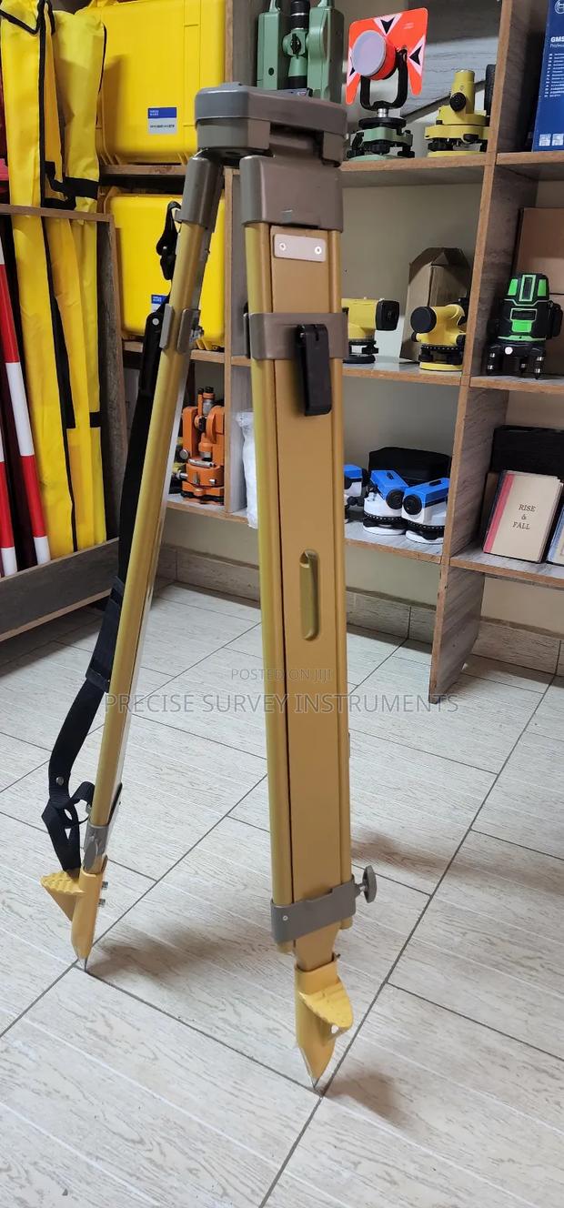 Wooden Tripod for GNSS Receivers - main view