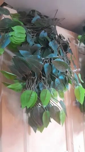 Green Decor Leaves for Hanging Roof Decor
