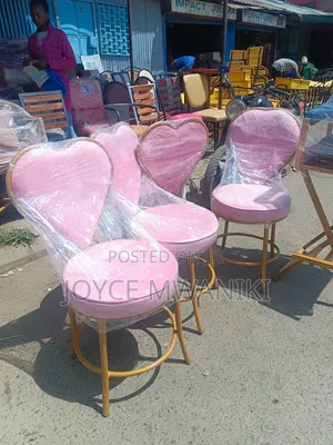 Manicure Love Seats, Sylish 