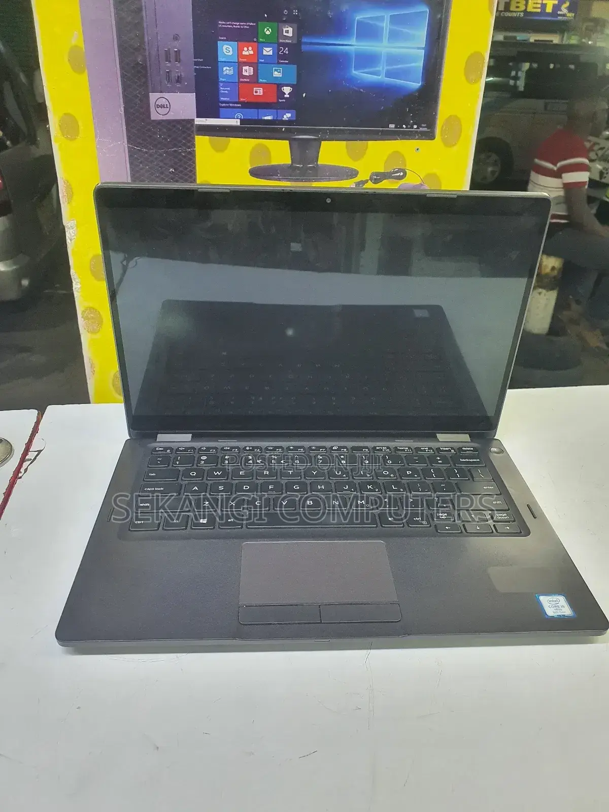 Laptop Dell Latitude 5300 8GB Intel Core I5 SSD 256GB