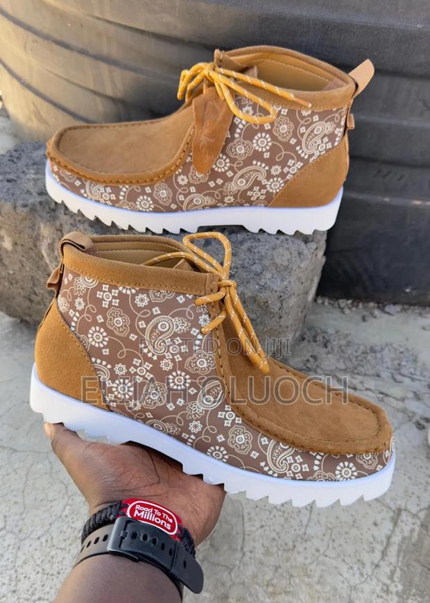 Clarks Designer Boots - thumbnail 4
