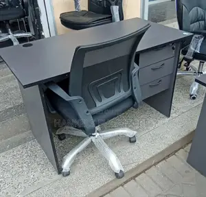 Combo Gray Desk and Secretarial Seat