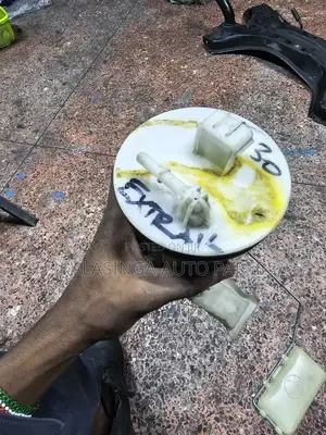 Xtrail  Fuel Pump T30