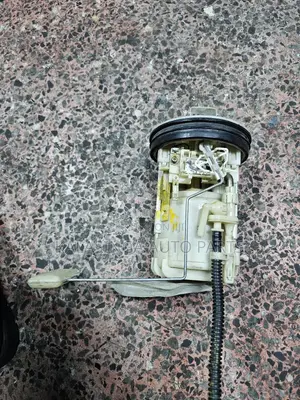 Xtrail  Fuel Pump T30
