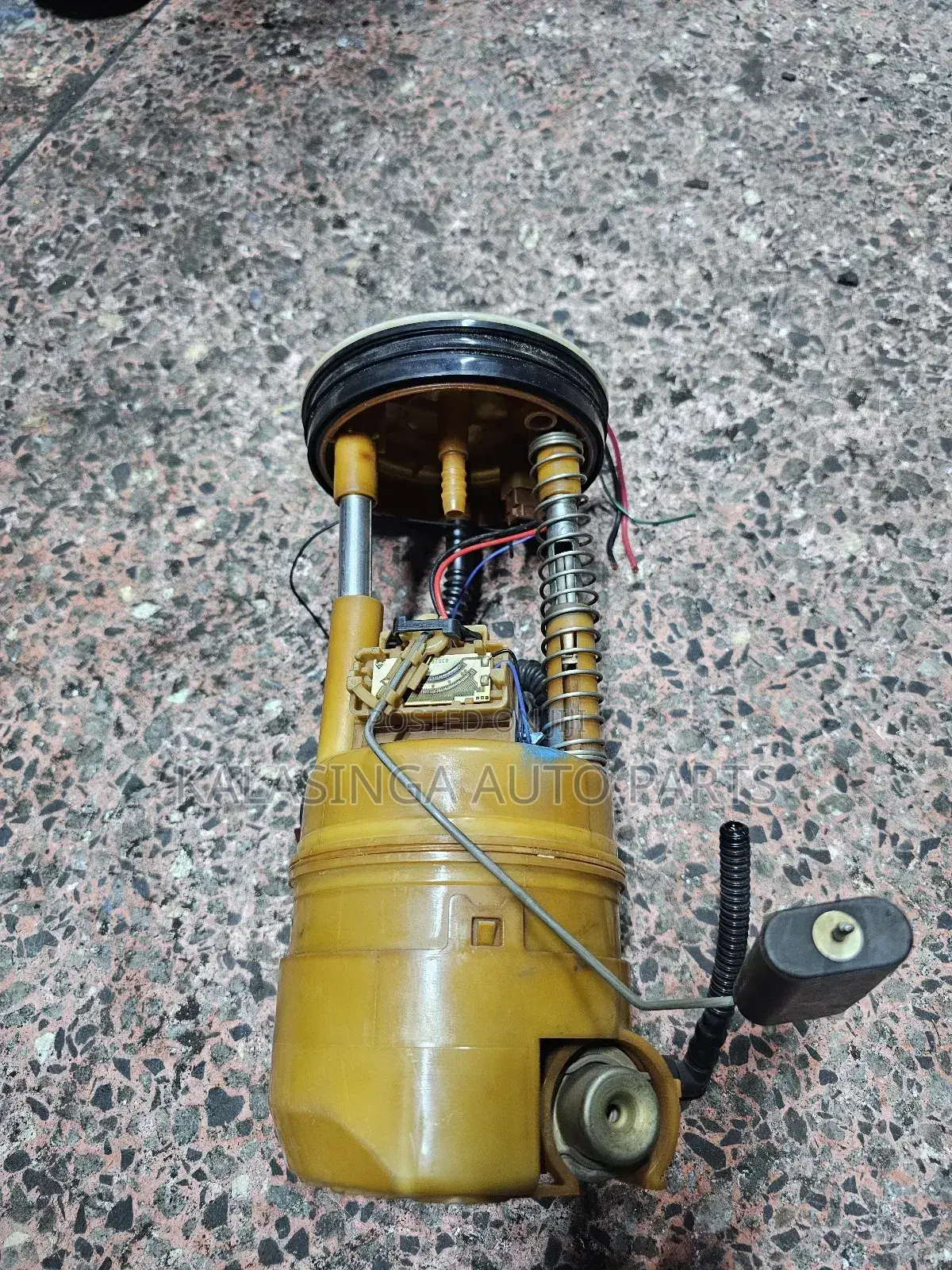 Nissan Xtrail  Nt31 Fuel Pump