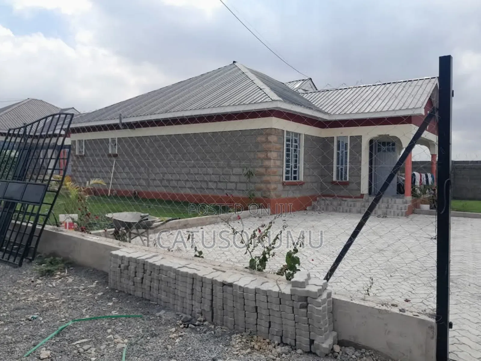 3bdrm Bungalow in Kitengela for rent