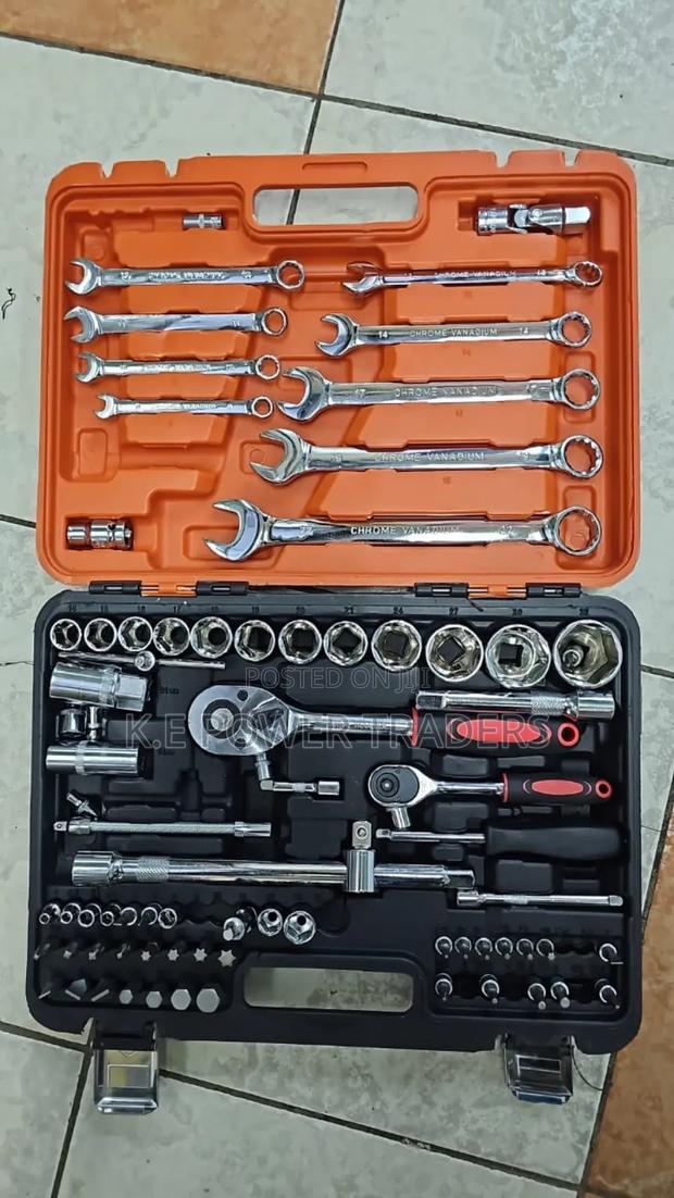 82pcs Spanner Tool Set